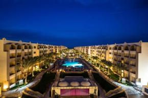 Отель Apartment At Nubia Aqua Beach Resort  Хургада